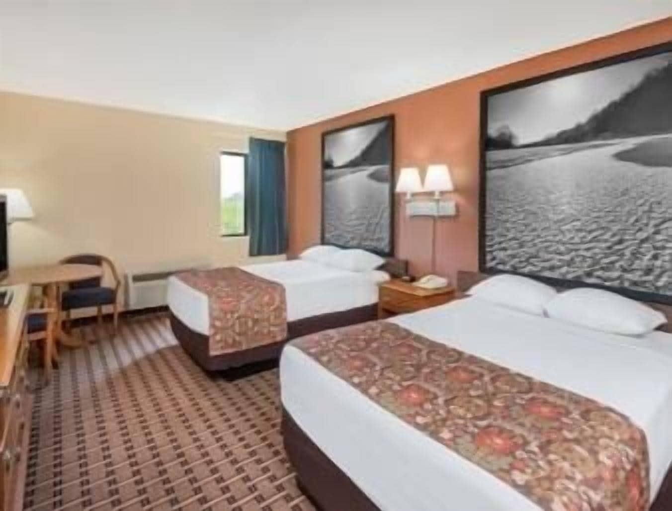 Super 8 By Wyndham Charleston Sikeston East Mo Motel Luaran gambar